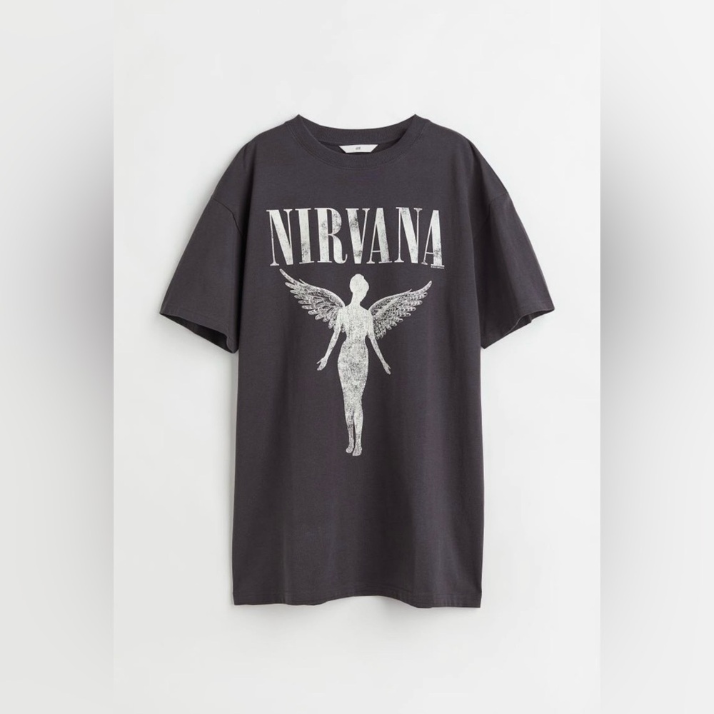 NWT H&M MediumOversized Nirvana T-Shirt